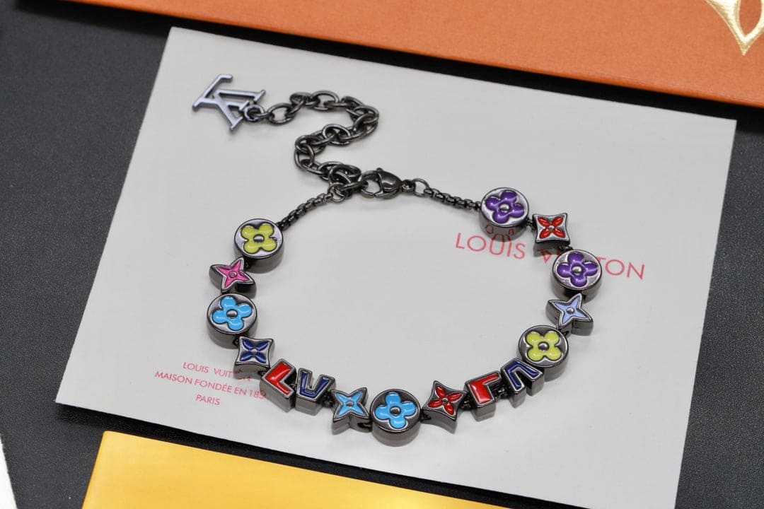 Louis Vuitton Monogram Party Black 18K Gold Bracelet
