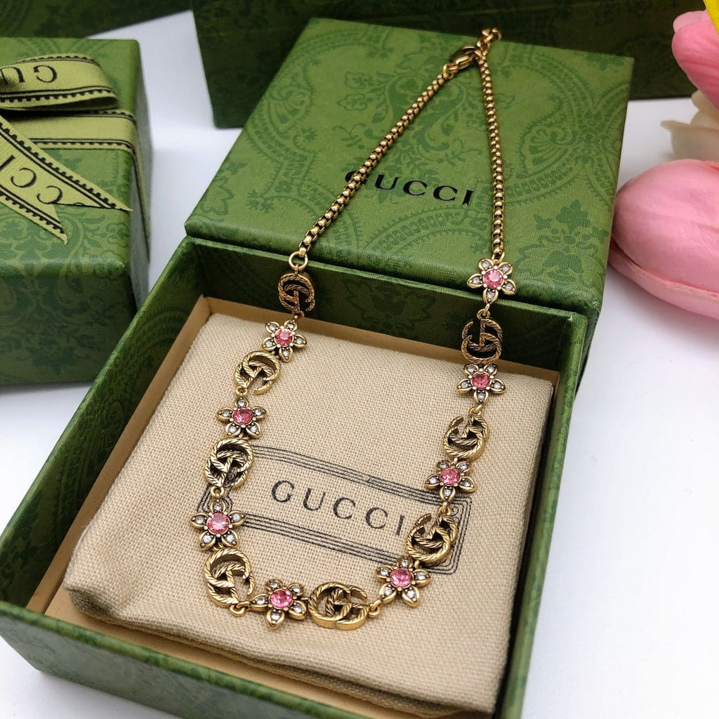 Gucci Double Interlocking Gucci Red Flowers 18K Gold Necklace