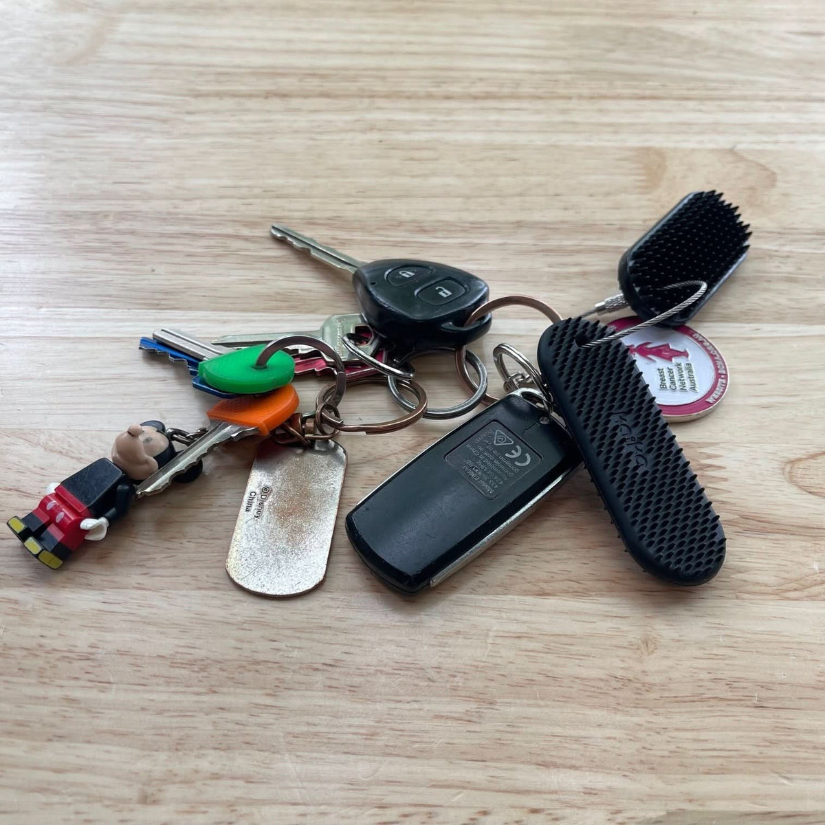 Spikeyring with Dual Pads by Kaiko -  Ouch without Harm & Picking Support