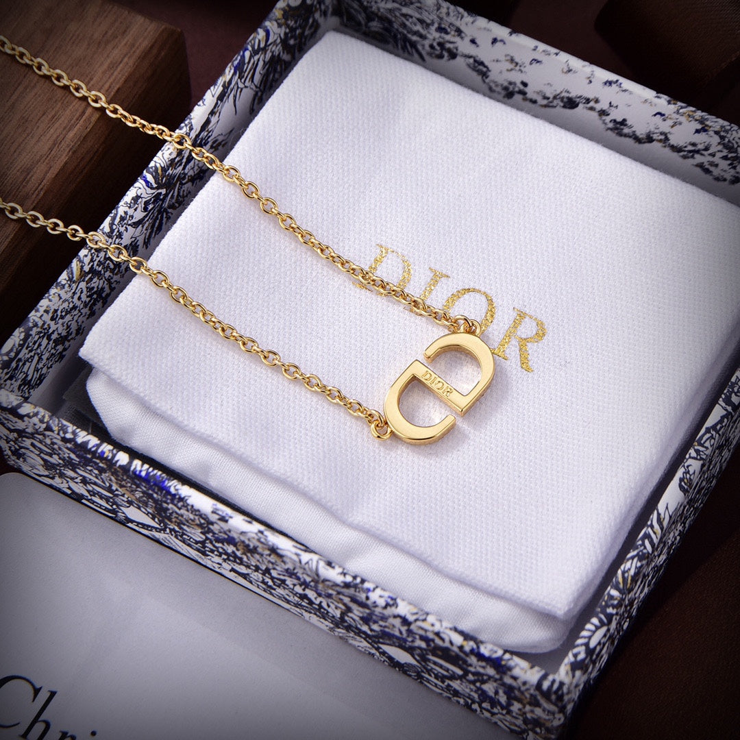 Dior Petit Diamonds 18K Gold Necklace