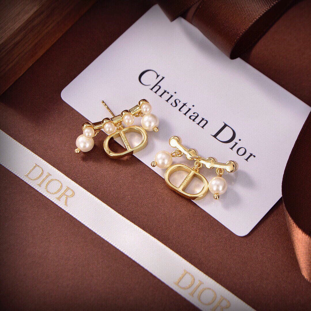 Dior Tribales Pearls 18K Gold Earrings